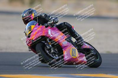 media/Sep-24-2022-CVMA (Sat) [[a45f954247]]/Race 10 Amateur Supersport Middleweight/